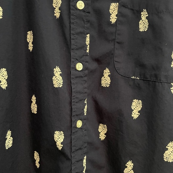Men’s Dip Navy blue short sleeve button up with fun pineapple novelty print - Picture 2 of 5